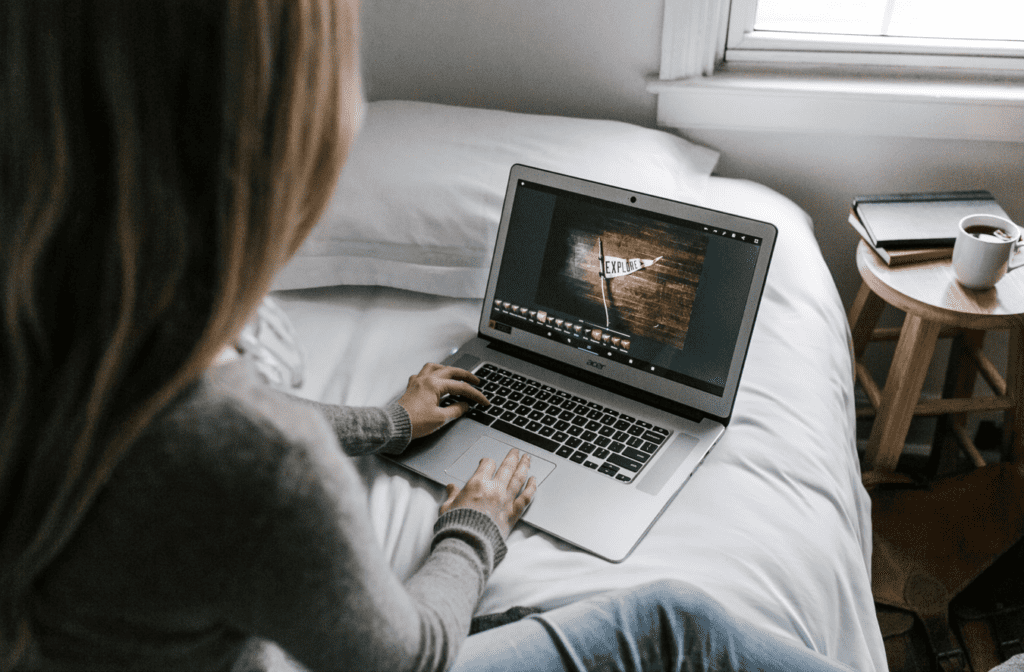 Online typing job 9 1024x672